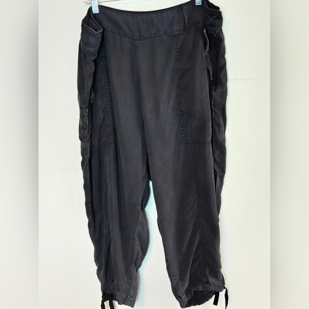 Anthropologie Capri Side Tie Cargo Boho Chic Pants, Size 18
